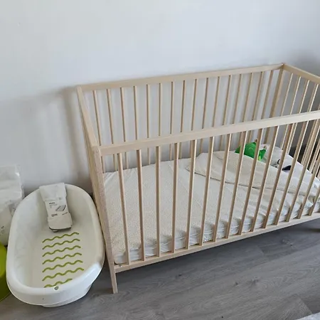 شقة 100 Steps To The Sand.